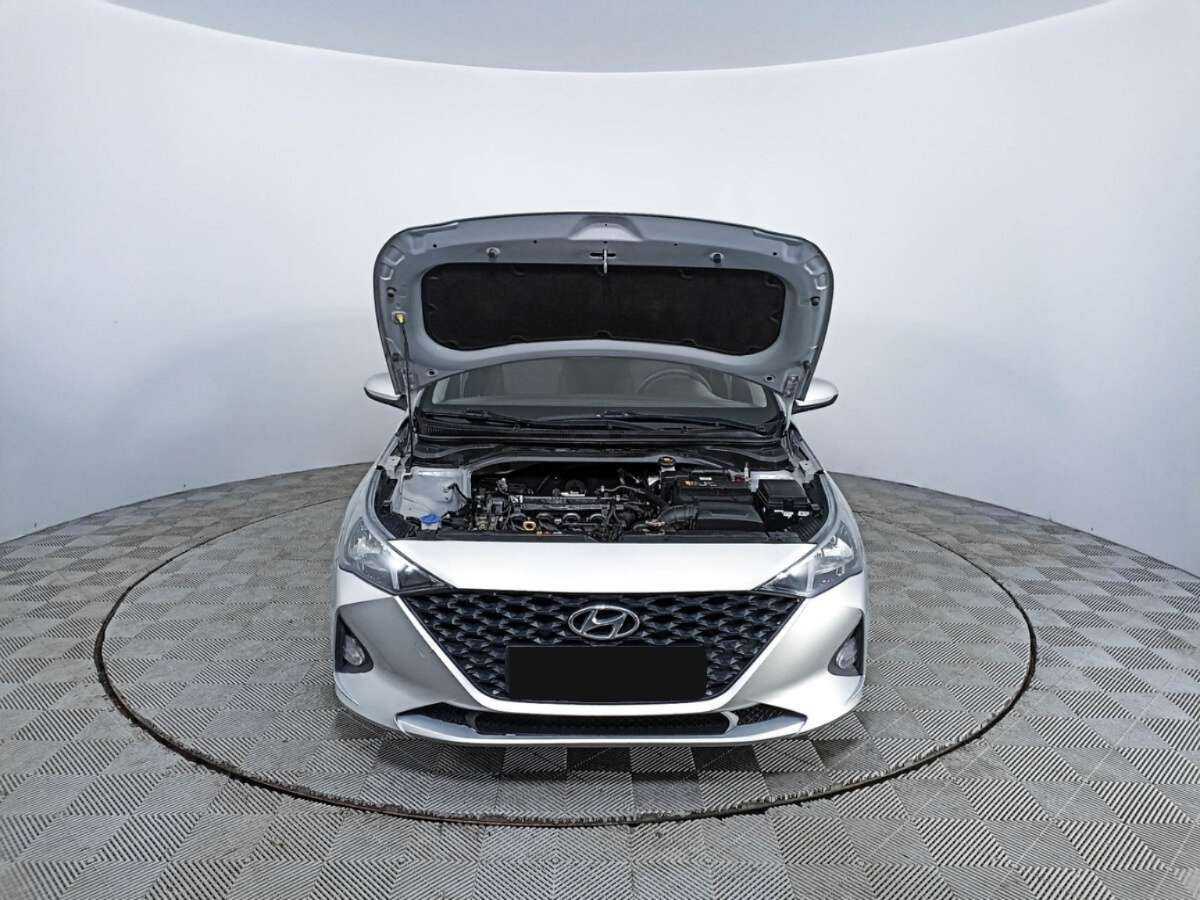 Купить Hyundai Solaris с пробегом. Фото: #8