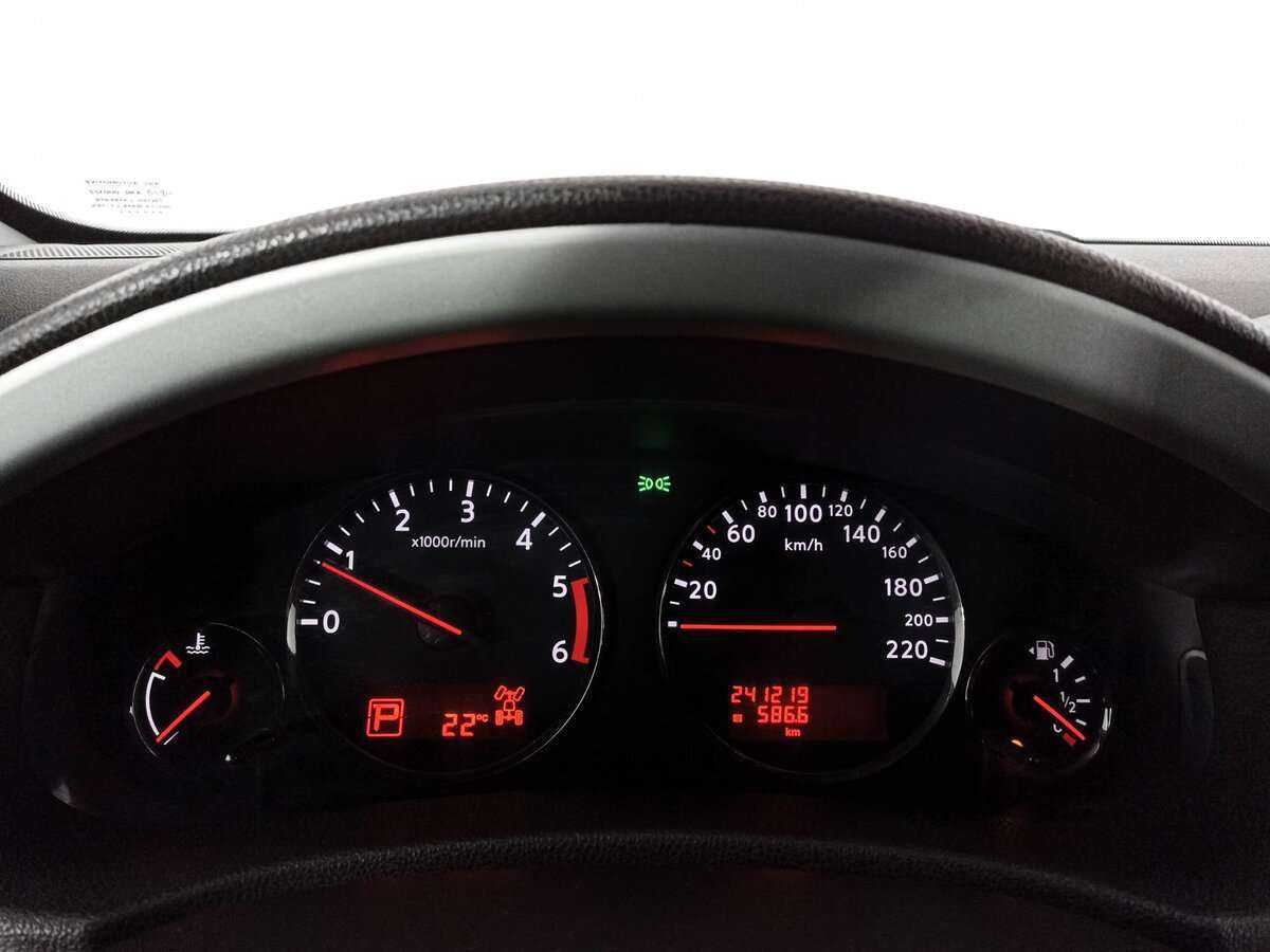 Купить Nissan Pathfinder с пробегом. Фото: #9