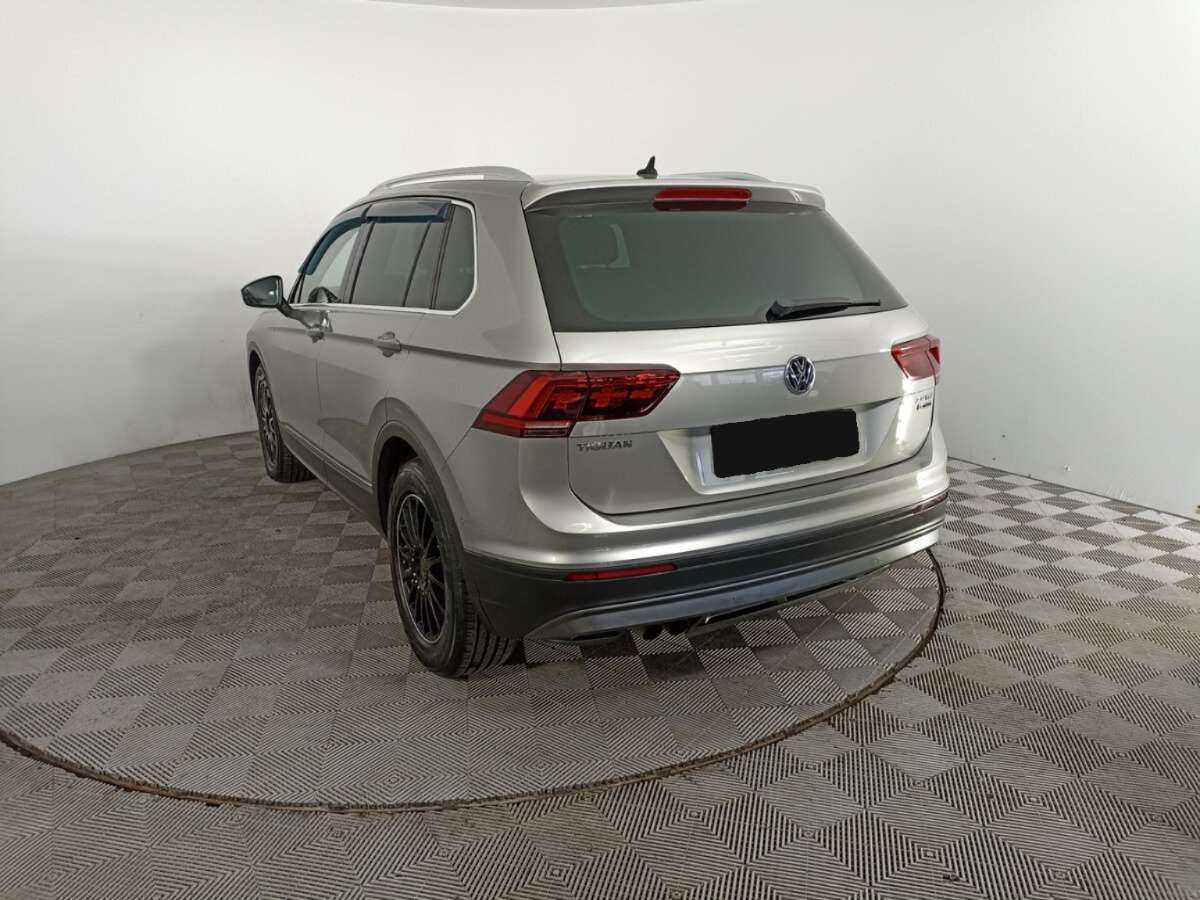 Купить Volkswagen Tiguan с пробегом. Фото: #6