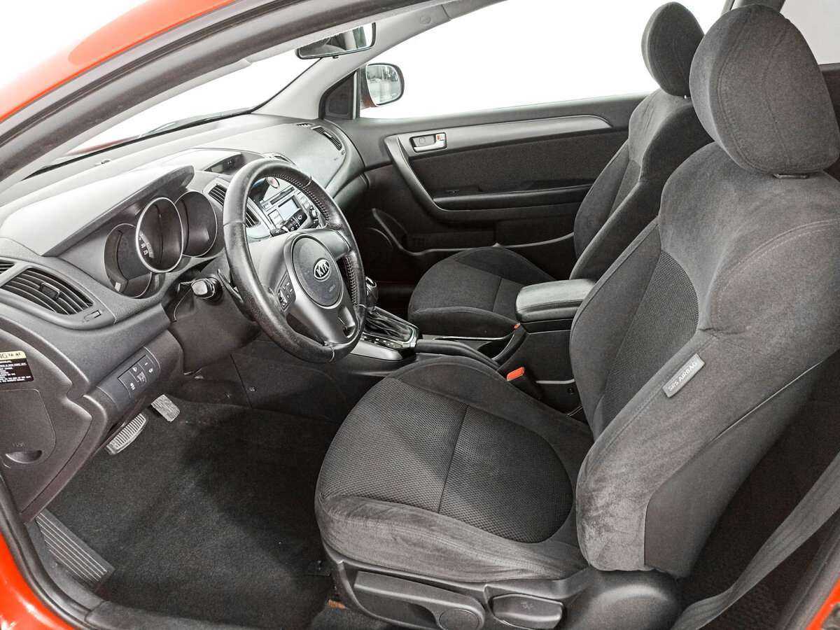 Купить Kia Cerato с пробегом. Фото: #13