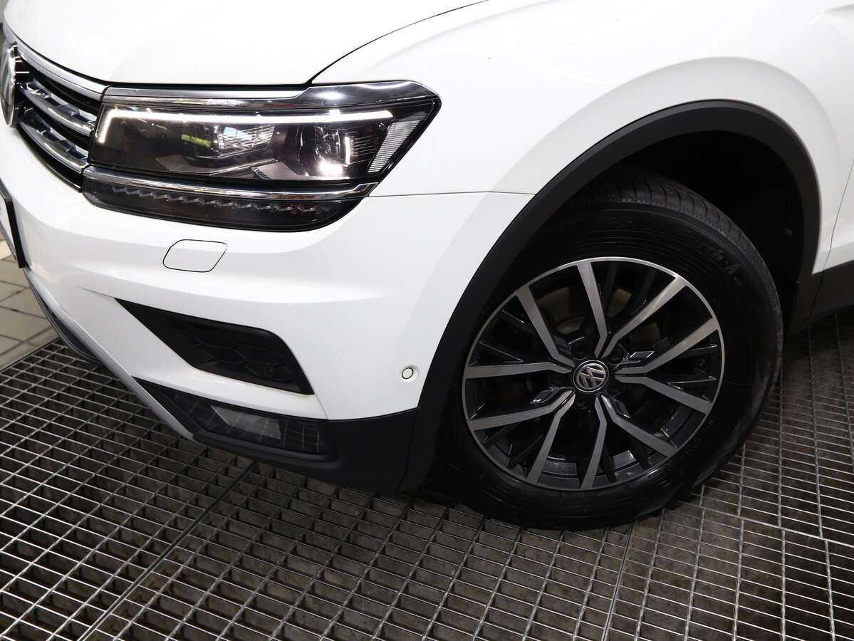 Купить Volkswagen Tiguan с пробегом. Фото: #22