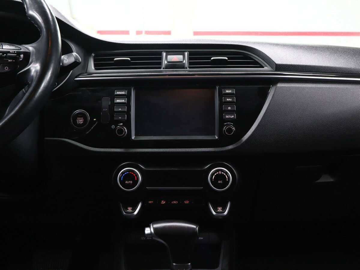Купить Kia Rio с пробегом. Фото: #15