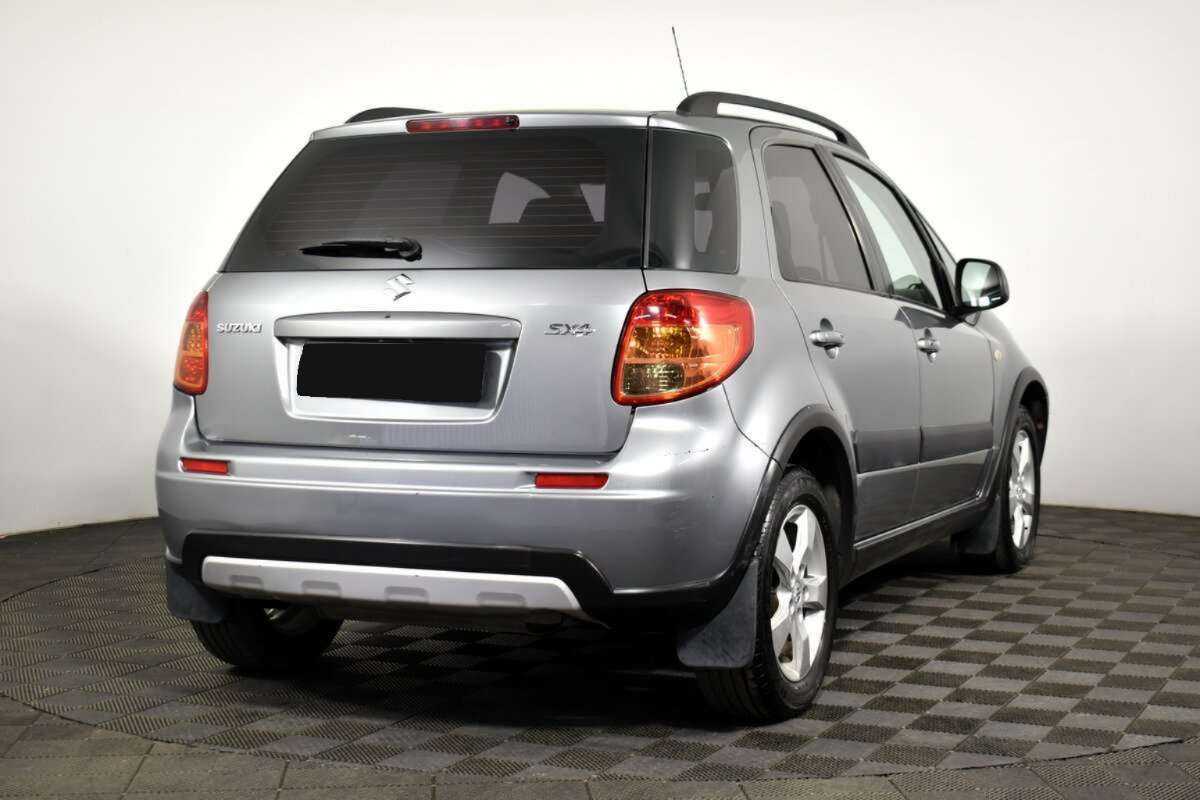 Купить Suzuki SX4 с пробегом. Фото: #3