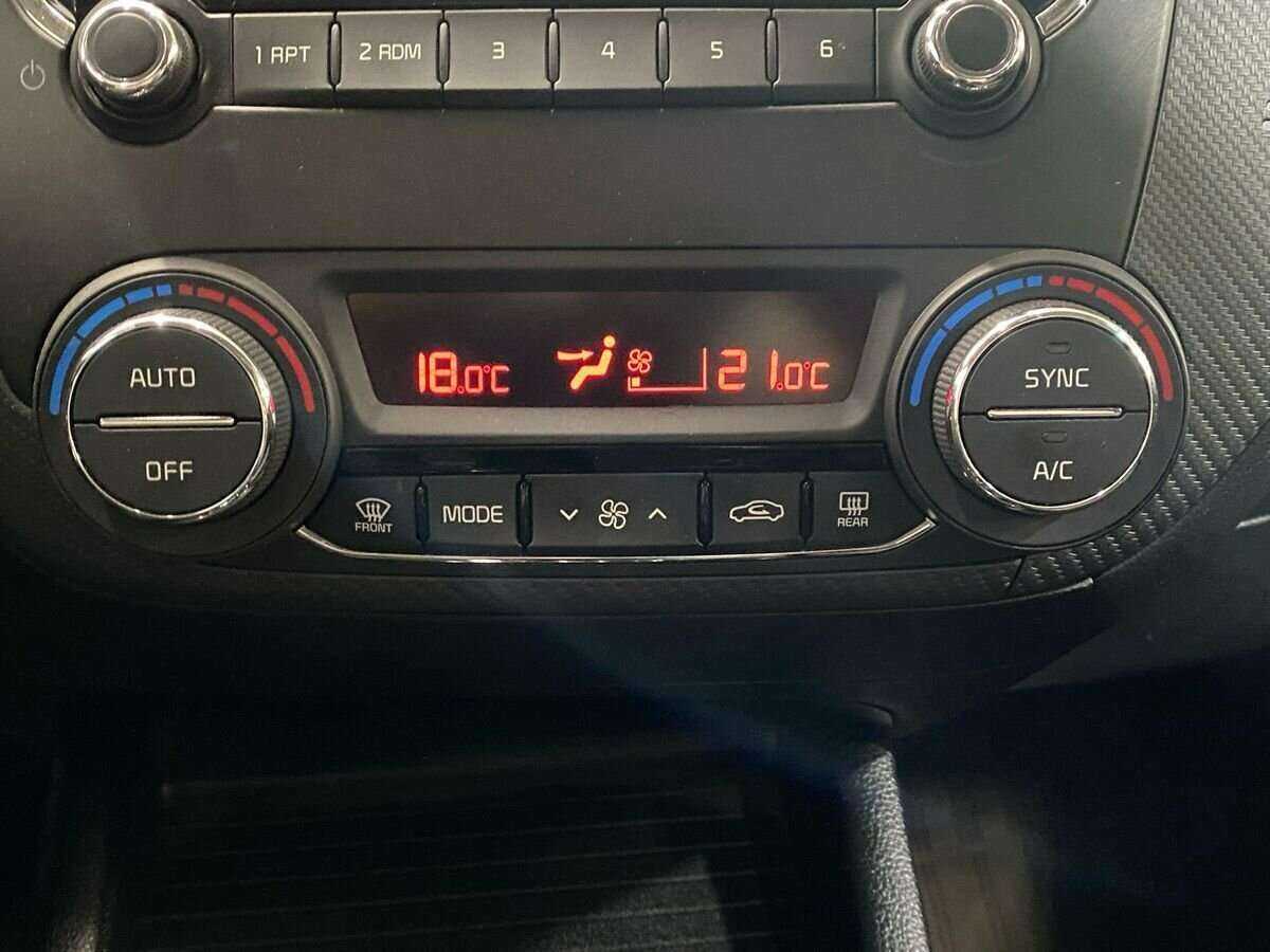 Купить Kia Cerato с пробегом. Фото: #14