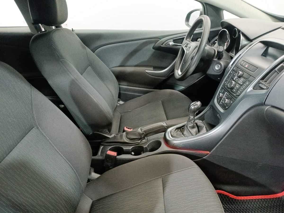 Купить Opel Astra с пробегом. Фото: #8