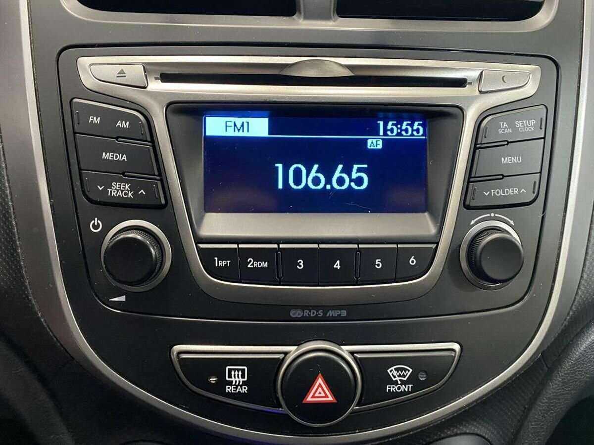 Купить Hyundai Solaris с пробегом. Фото: #13