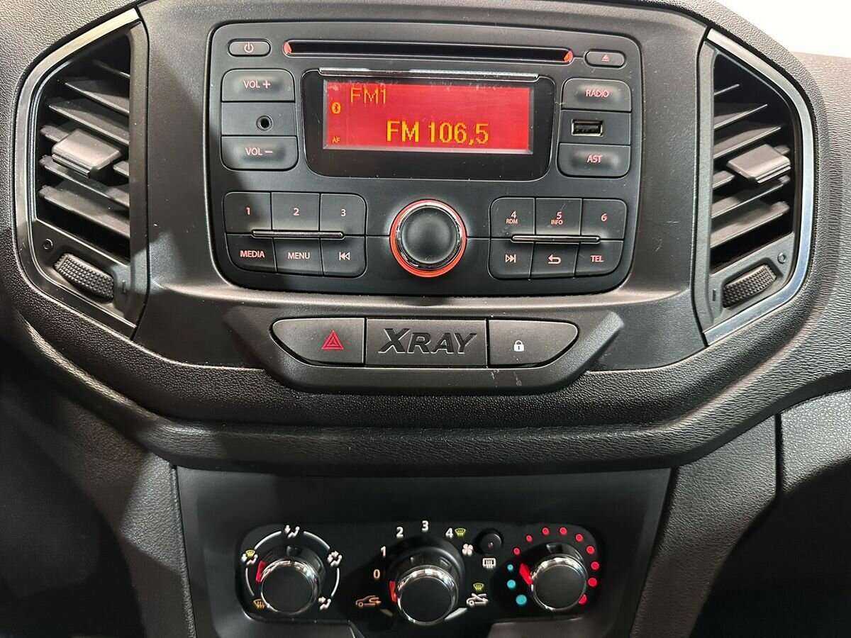 Купить Lada (ВАЗ) XRAY с пробегом. Фото: #11