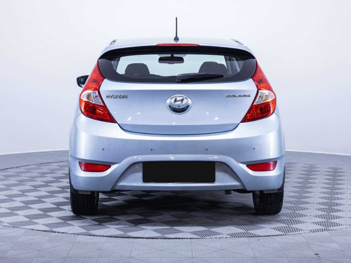 Купить Hyundai Solaris с пробегом. Фото: #5