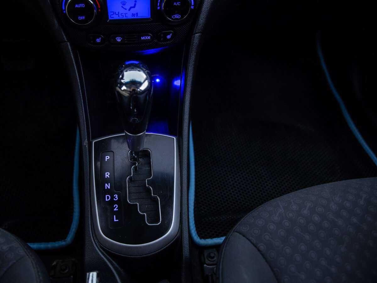 Купить Hyundai Solaris с пробегом. Фото: #18