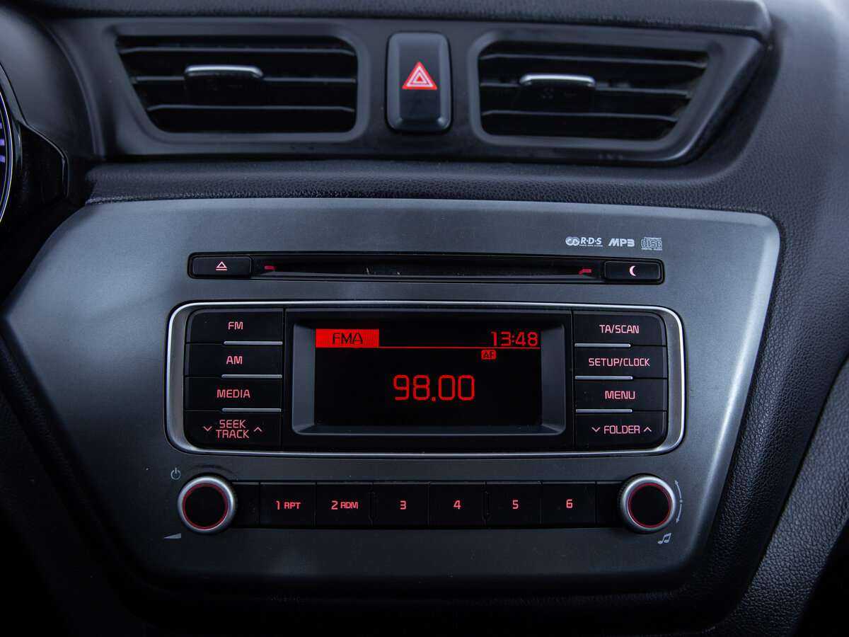 Купить Kia Rio с пробегом. Фото: #16