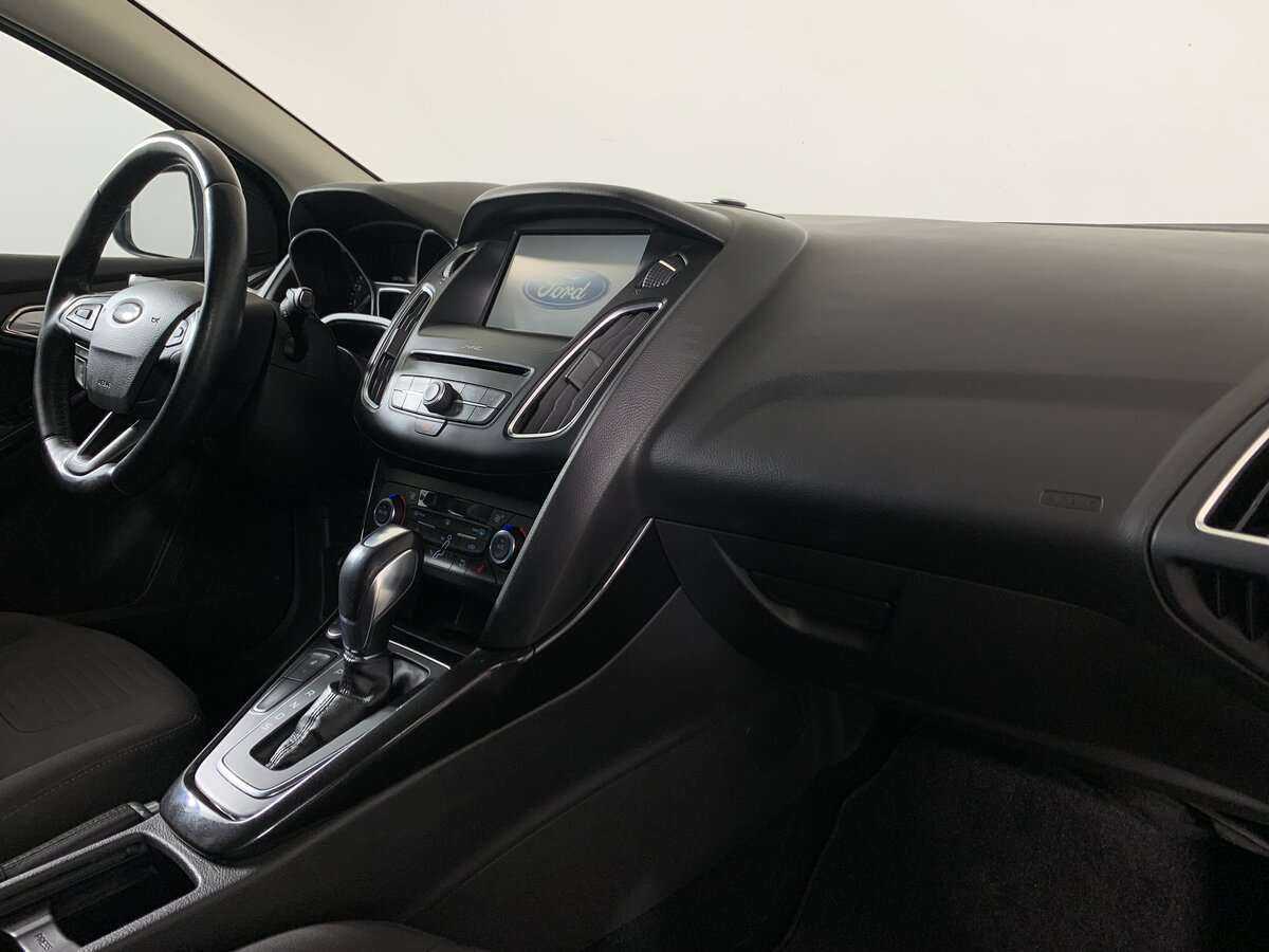 Купить Ford Focus с пробегом. Фото: #13