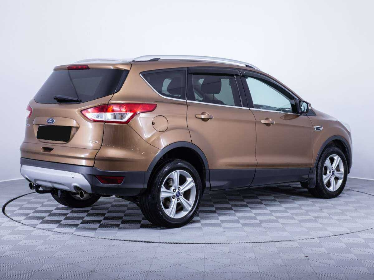 Купить Ford Kuga с пробегом. Фото: #4