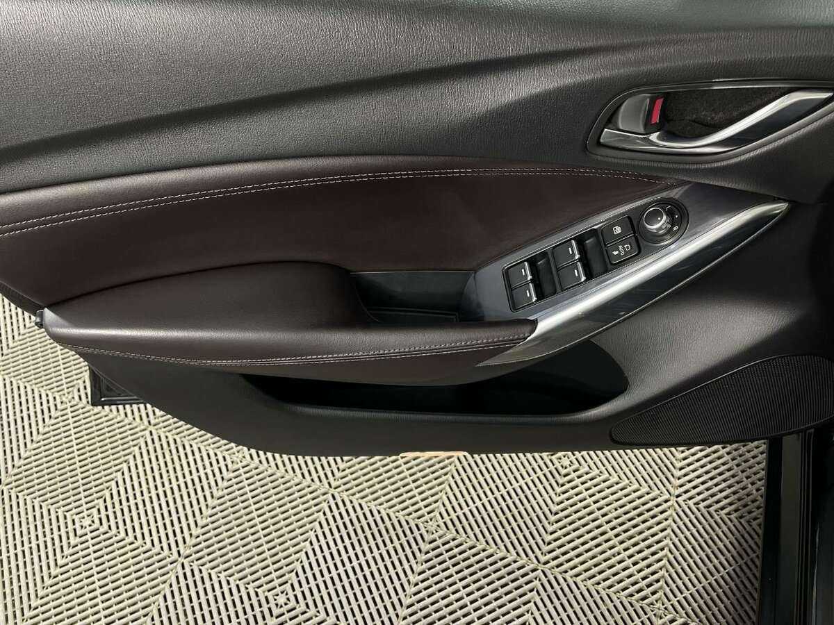 Купить Mazda 6 с пробегом. Фото: #7