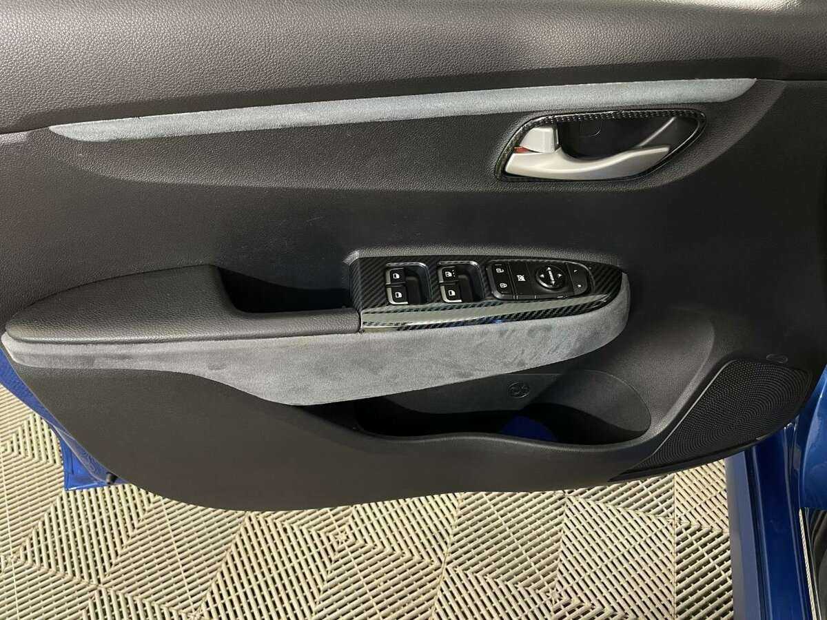 Купить Kia Rio с пробегом. Фото: #7