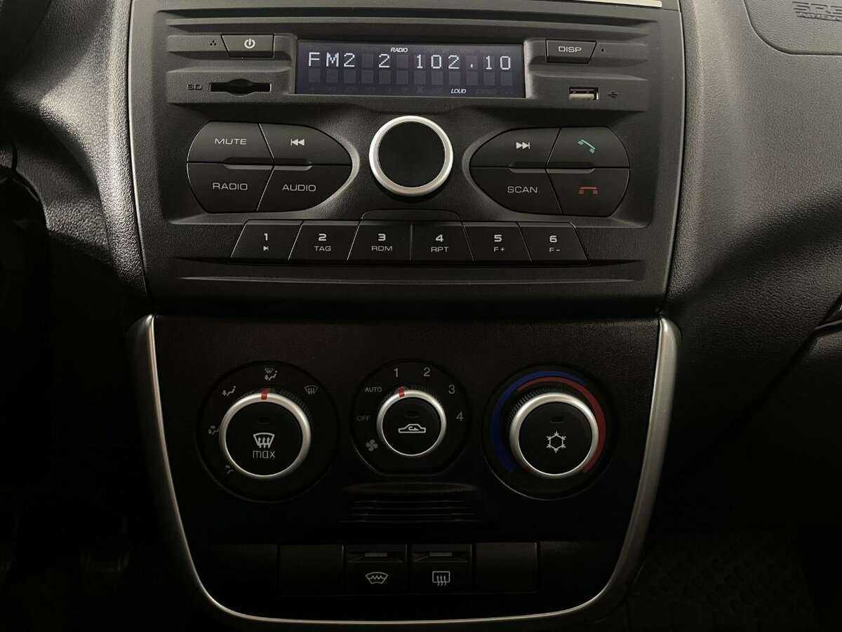 Купить Lada (ВАЗ) Granta с пробегом. Фото: #11