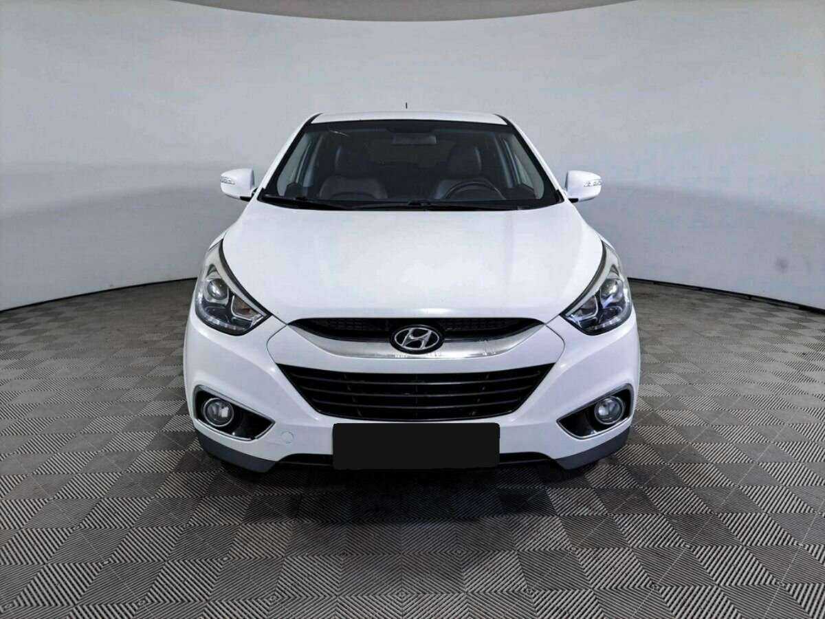 Купить Hyundai ix35 с пробегом. Фото: #1