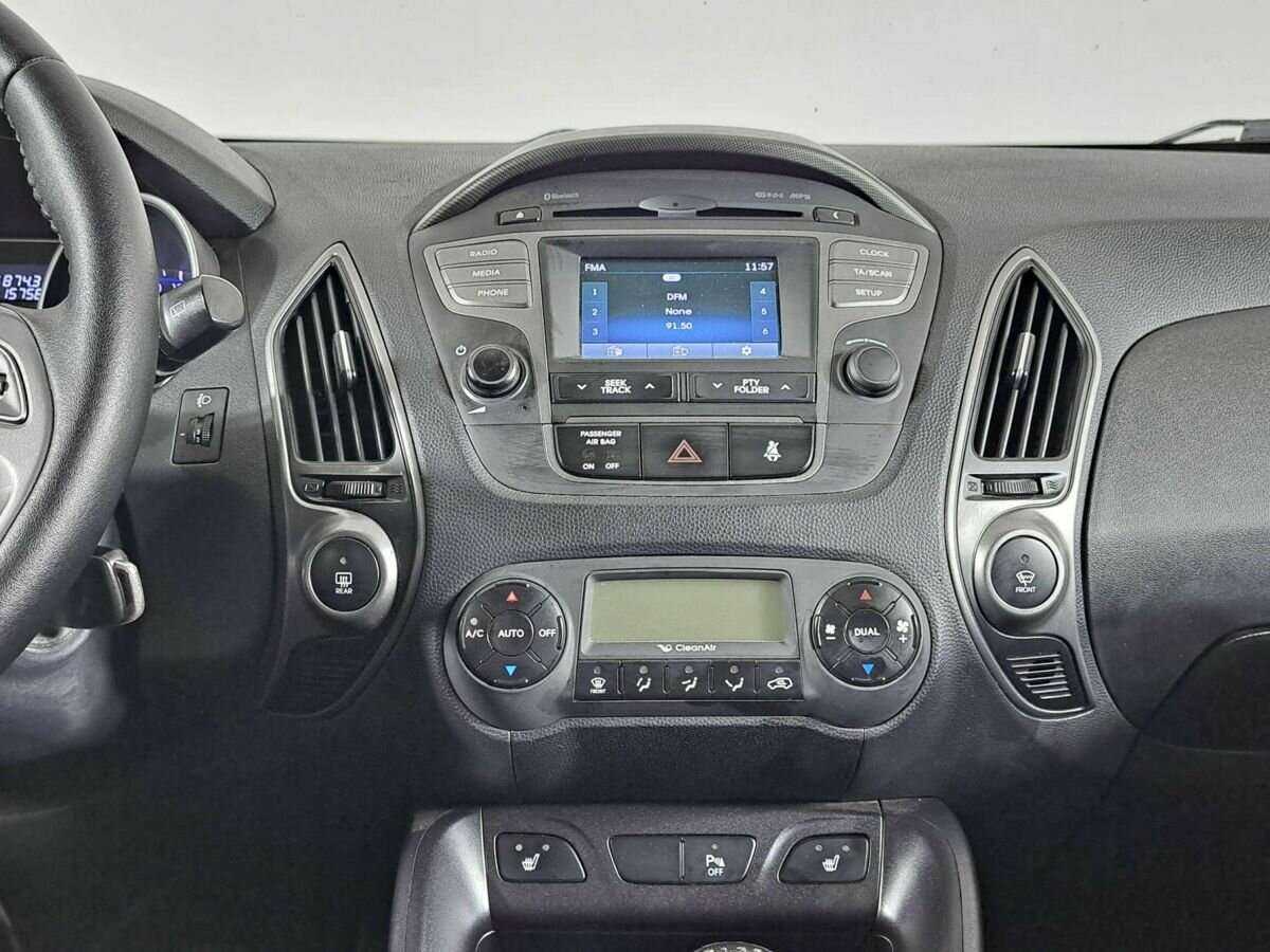Купить Hyundai ix35 с пробегом. Фото: #12