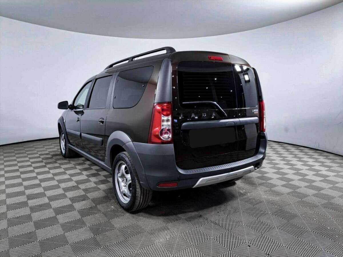 Купить Lada (ВАЗ) Largus с пробегом. Фото: #6