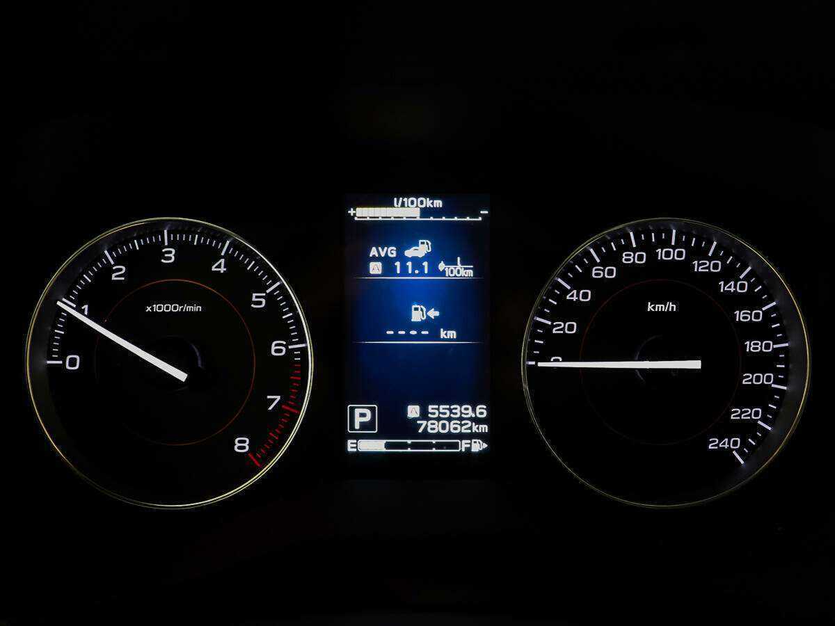 Купить Subaru XV с пробегом. Фото: #13