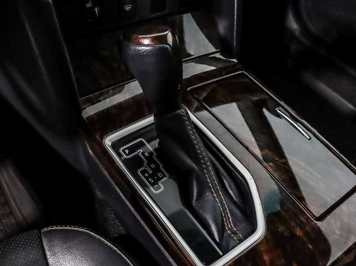 Купить Toyota Camry с пробегом. Фото: #10