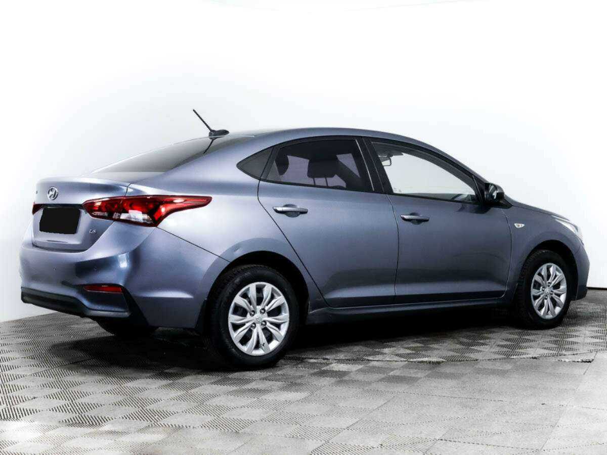 Купить Hyundai Solaris с пробегом. Фото: #2