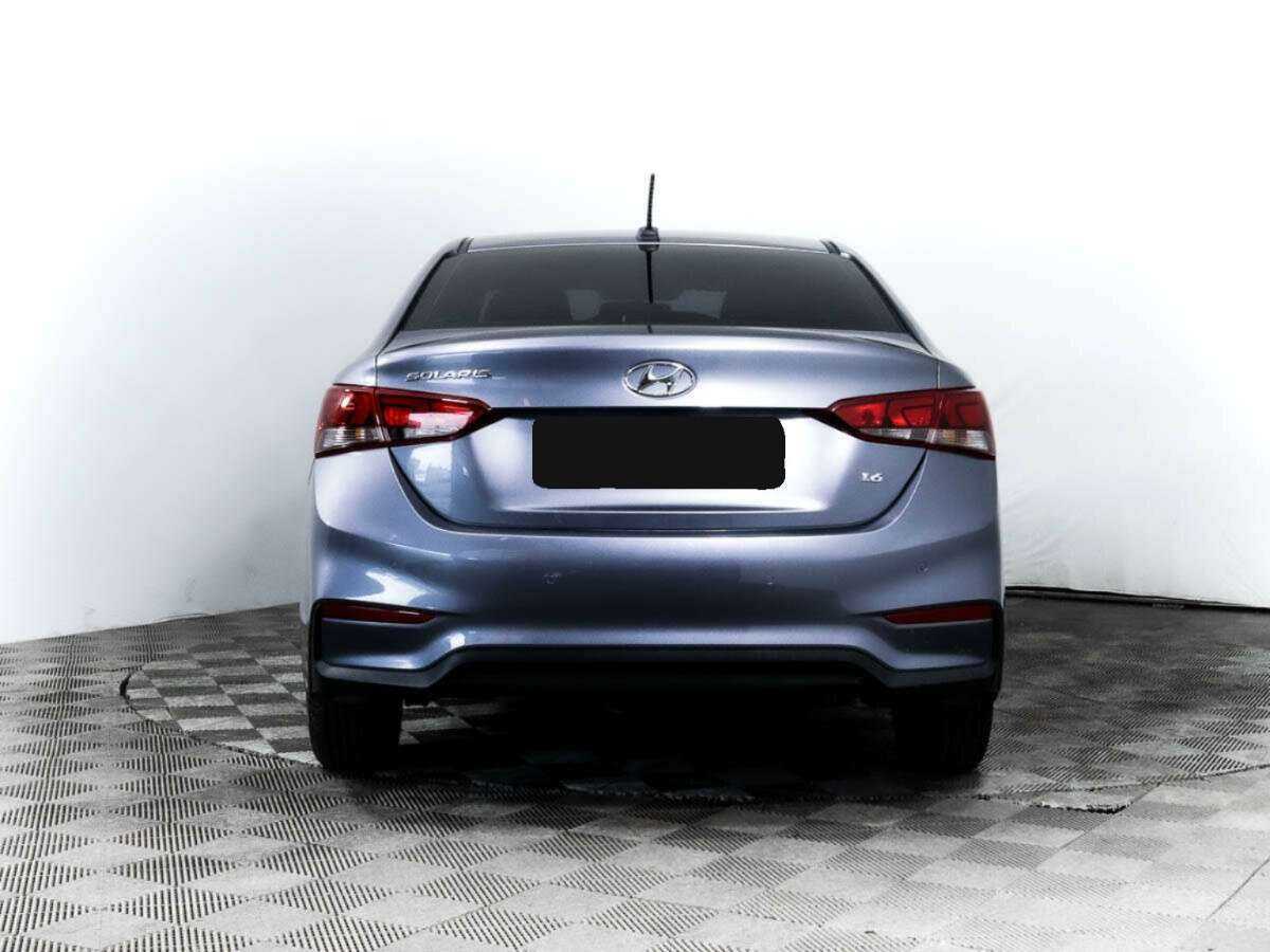Купить Hyundai Solaris с пробегом. Фото: #3