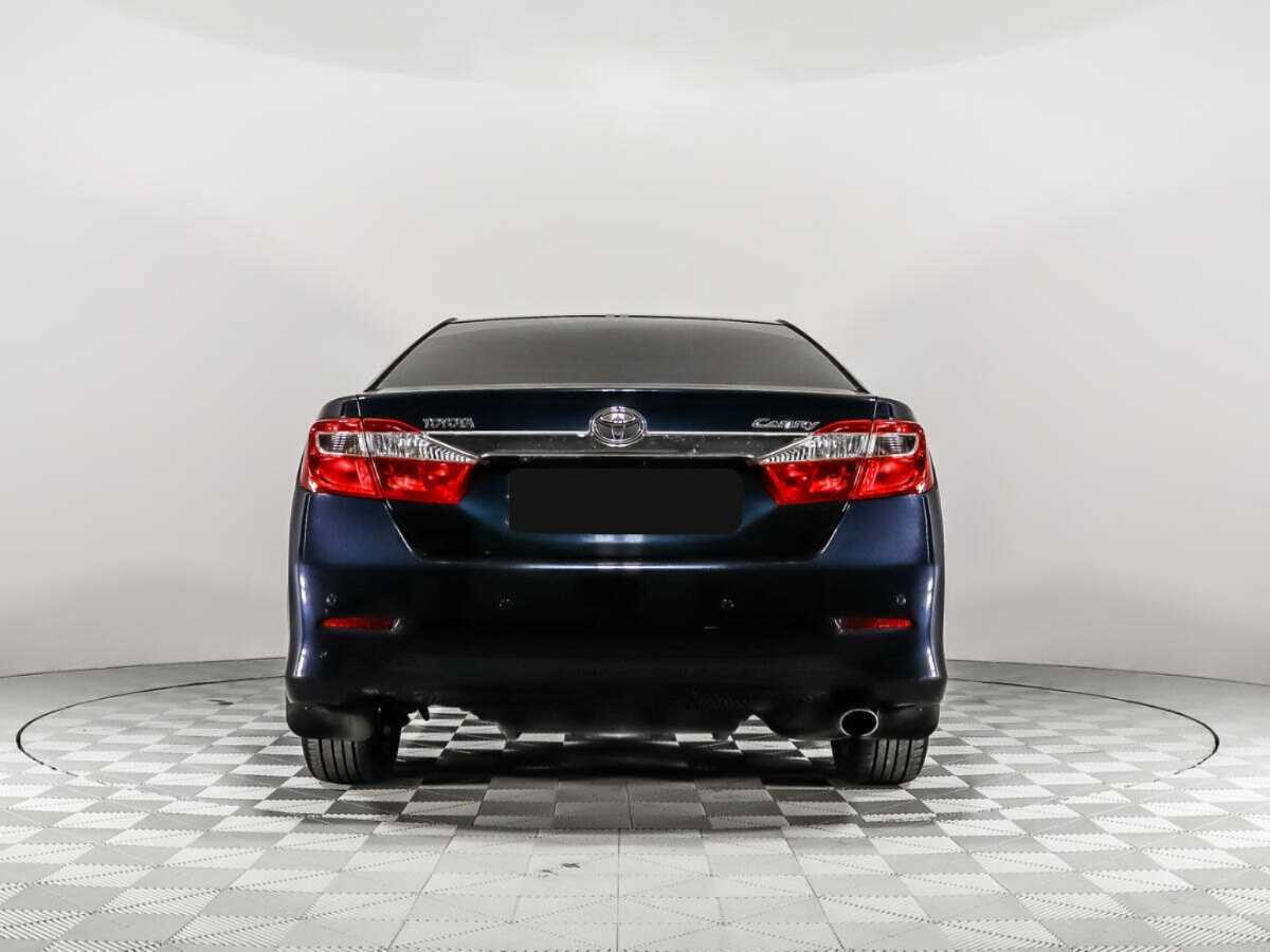 Купить Toyota Camry с пробегом. Фото: #5