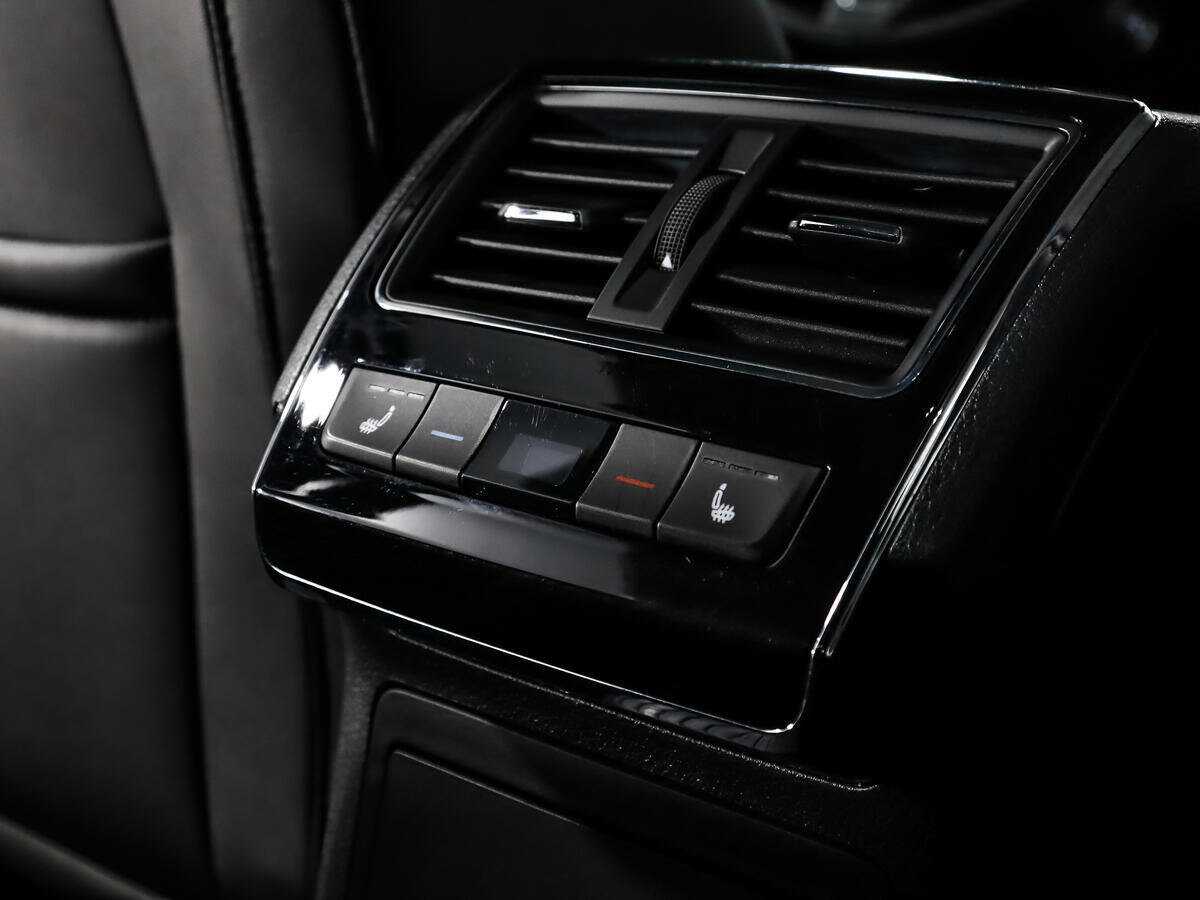 Купить Skoda Superb с пробегом. Фото: #14