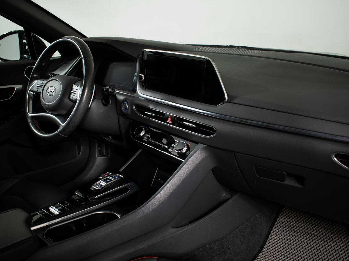 Купить Hyundai Sonata с пробегом. Фото: #5