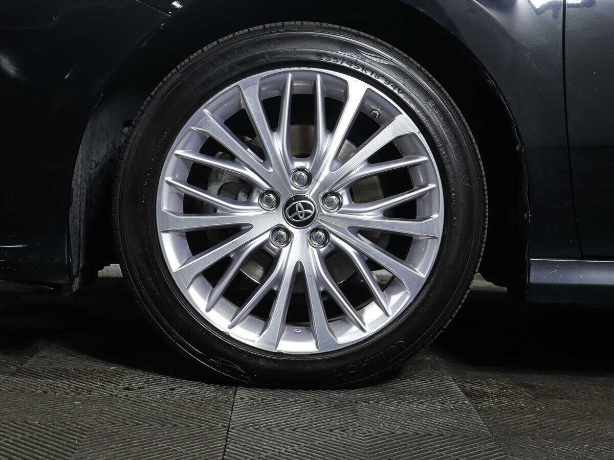 Купить Toyota Camry с пробегом. Фото: #22