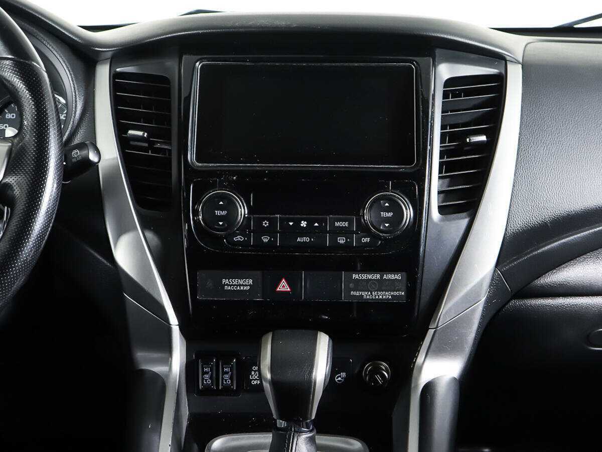Купить Mitsubishi Pajero Sport с пробегом. Фото: #11