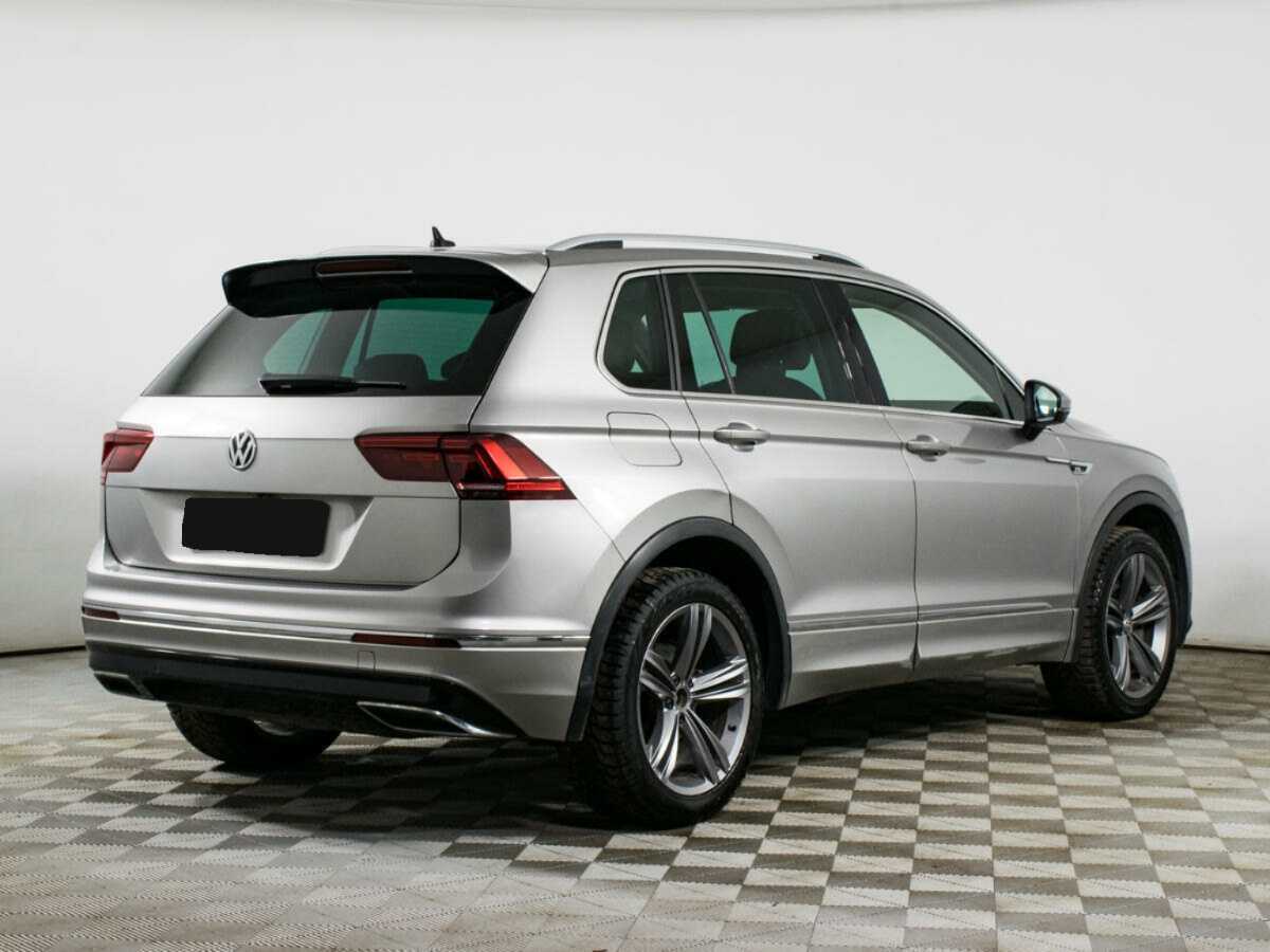 Купить Volkswagen Tiguan с пробегом. Фото: #4