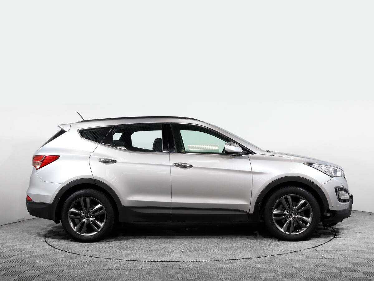 Купить Hyundai Santa Fe с пробегом. Фото: #2