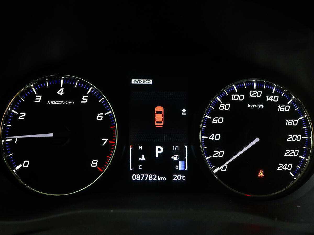 Купить Mitsubishi Outlander с пробегом. Фото: #9