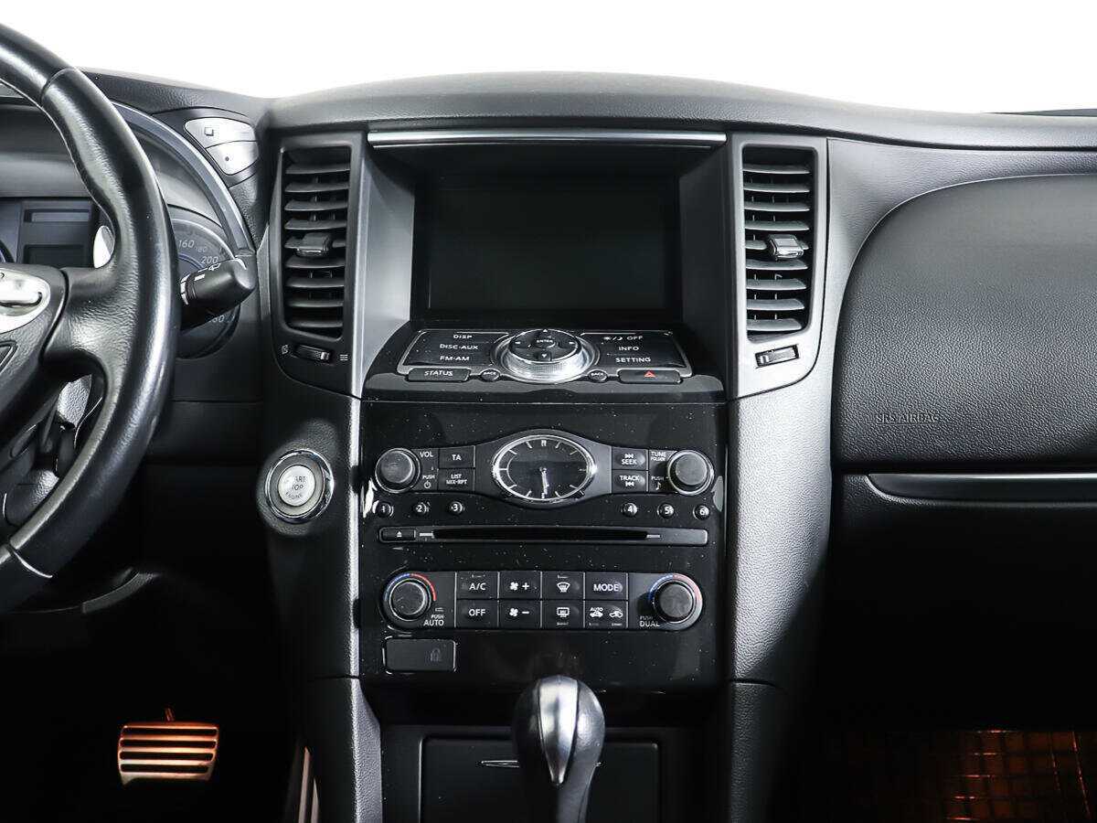 Купить Infiniti FX с пробегом. Фото: #11