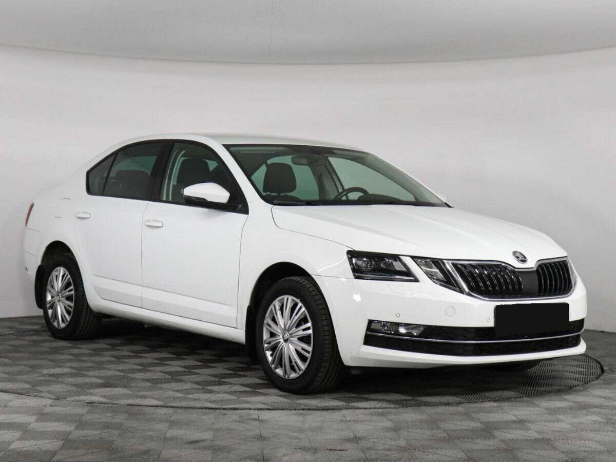 Купить Skoda Octavia с пробегом. Фото: #2