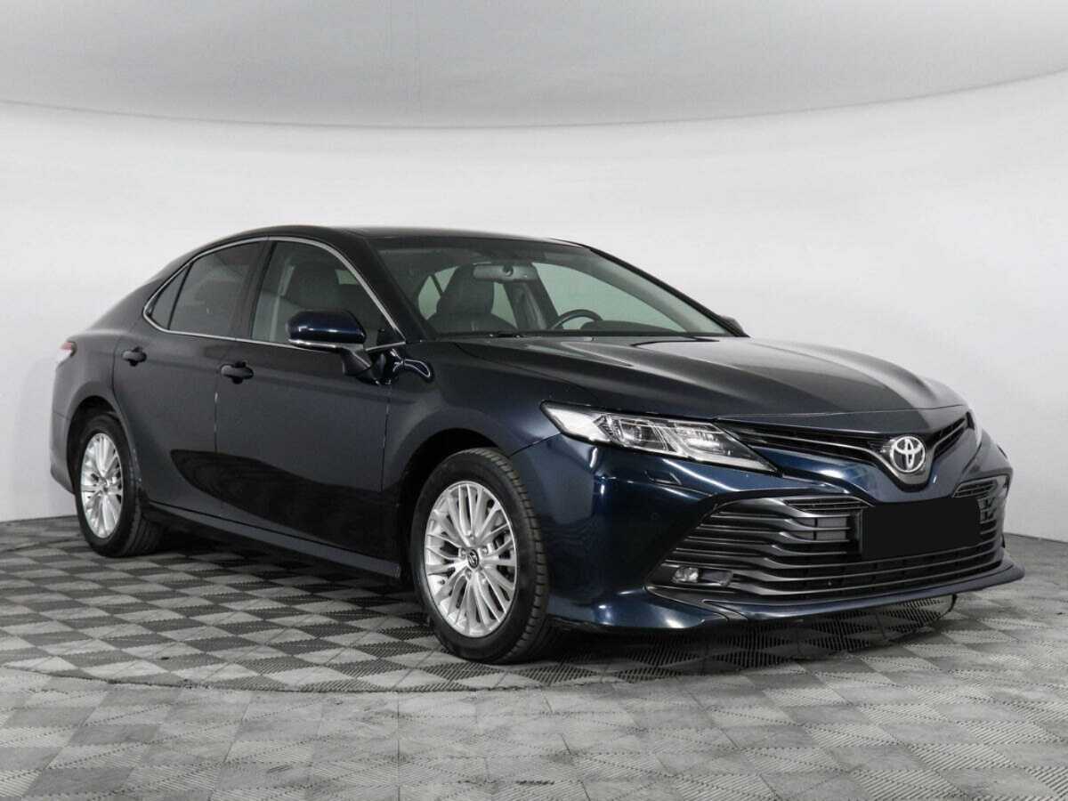 Купить Toyota Camry с пробегом. Фото: #2