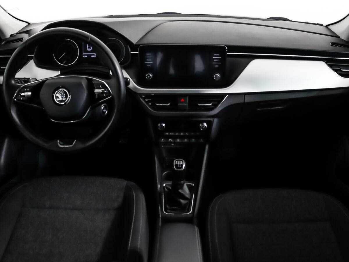 Купить Skoda Rapid с пробегом. Фото: #12