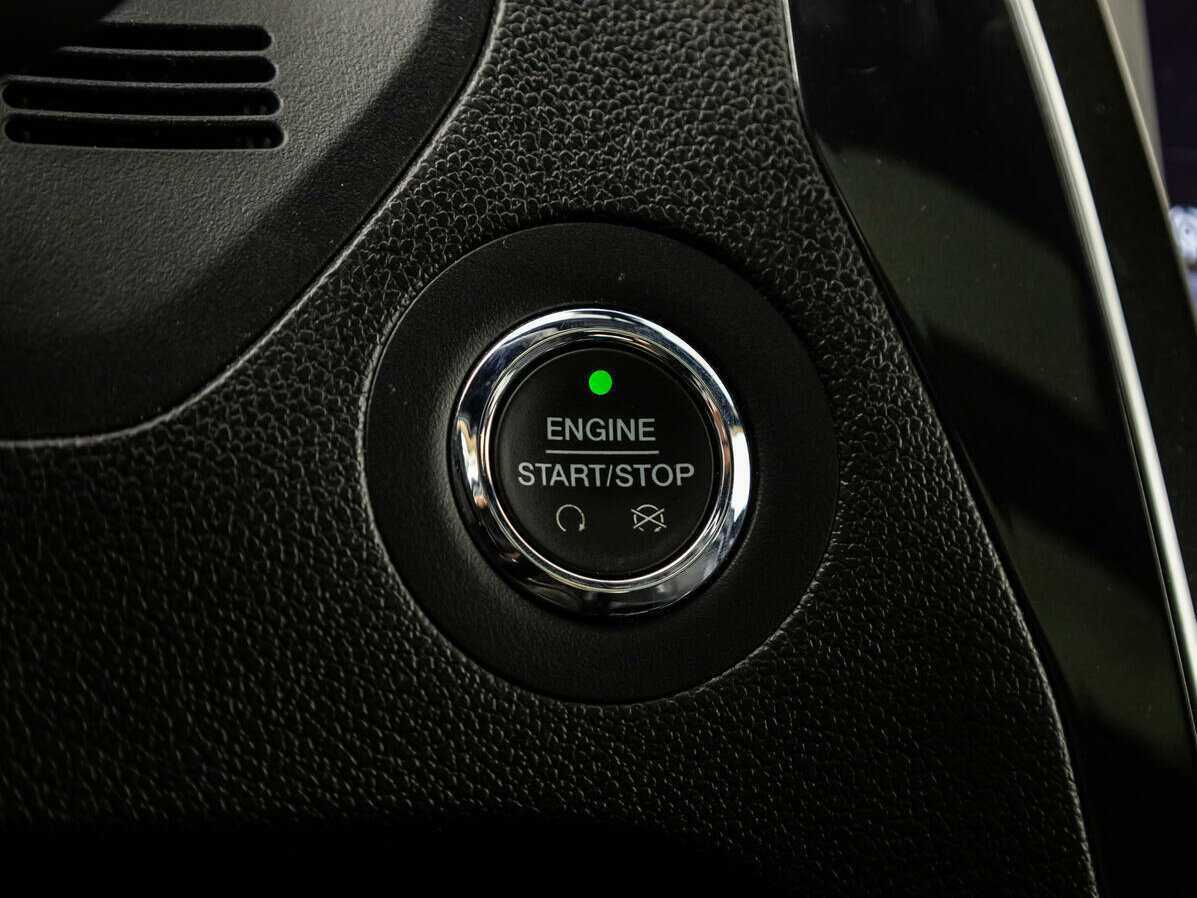 Купить Ford Explorer с пробегом. Фото: #19