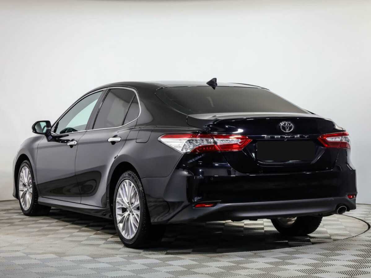 Купить Toyota Camry с пробегом. Фото: #5