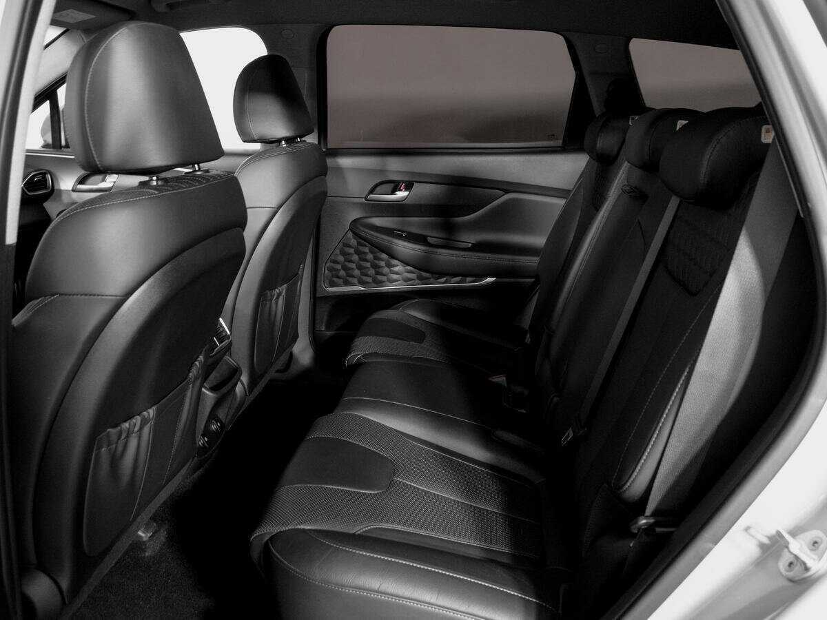 Купить Hyundai Santa Fe с пробегом. Фото: #9