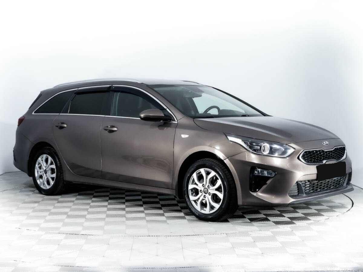 Купить Kia Ceed с пробегом. Фото: #2