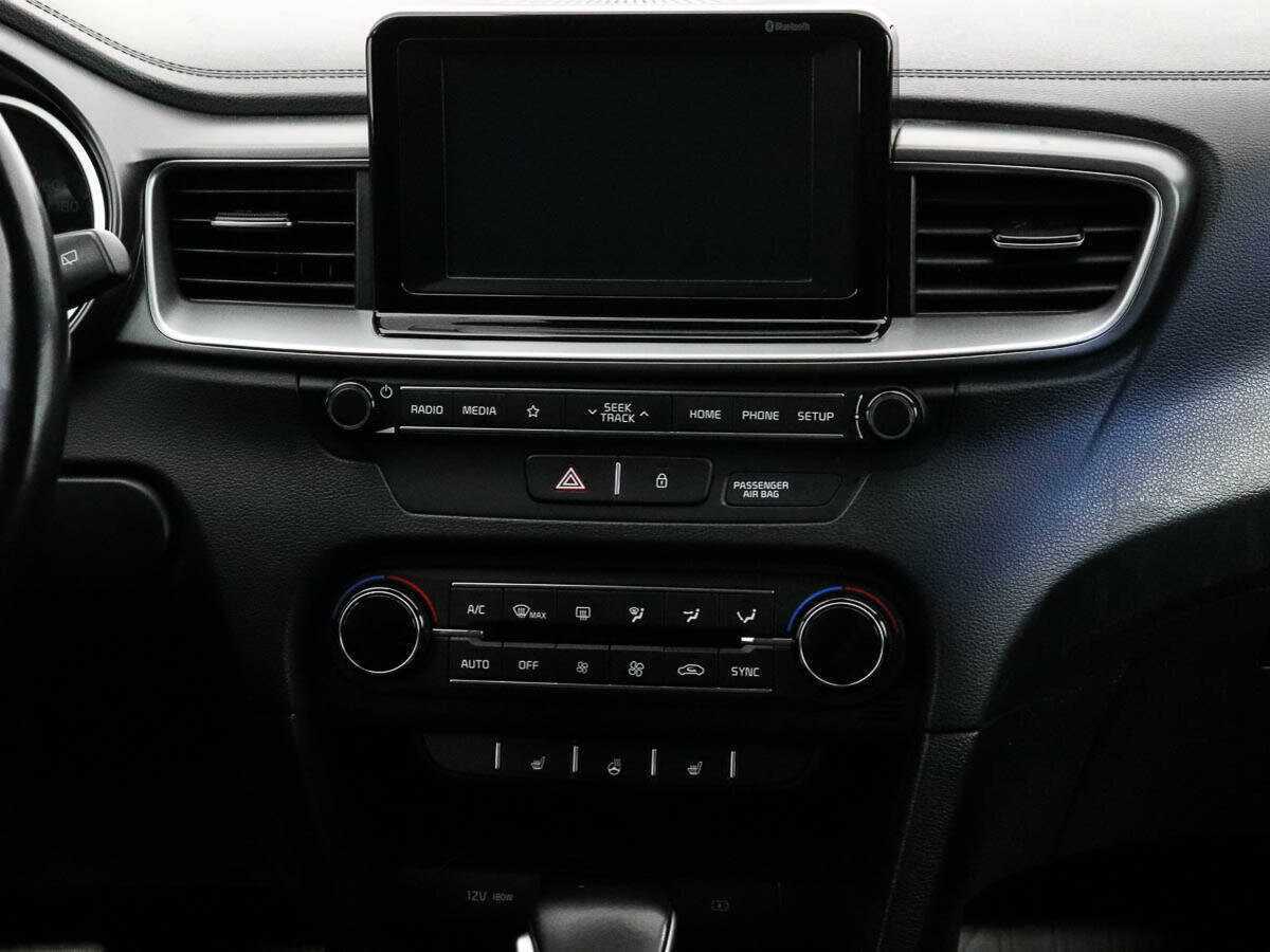 Купить Kia Ceed с пробегом. Фото: #13