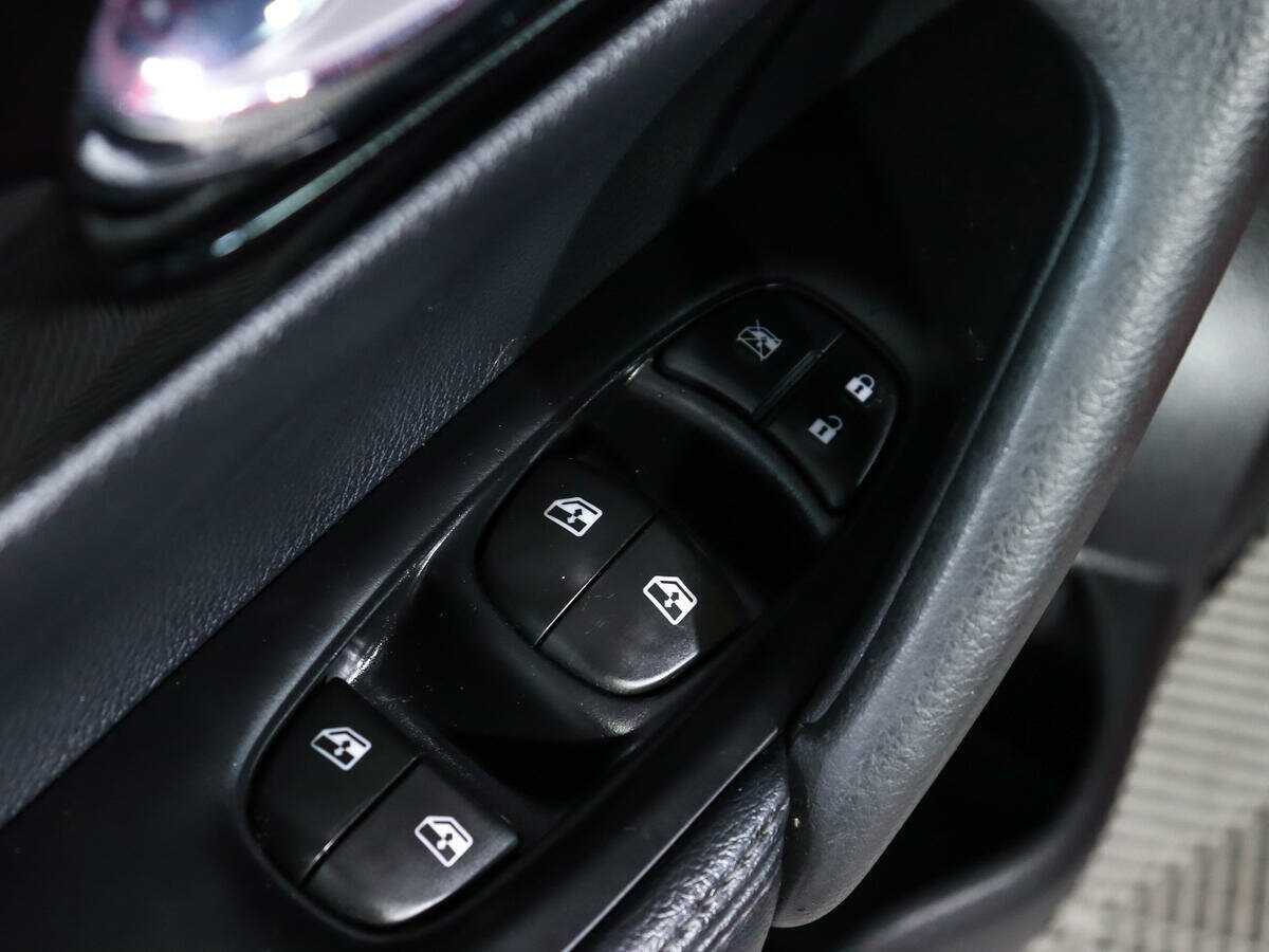 Купить Nissan Qashqai с пробегом. Фото: #15