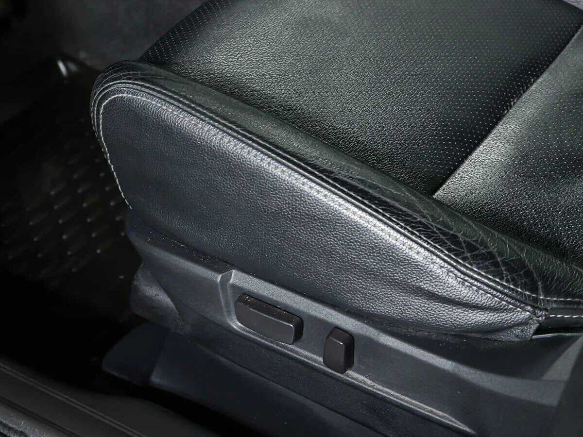 Купить Mitsubishi Outlander с пробегом. Фото: #16