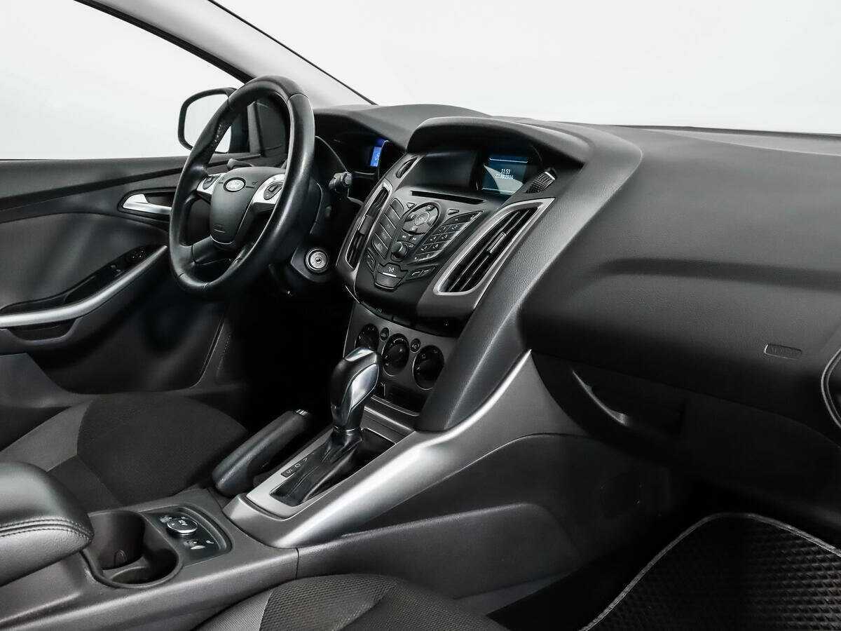 Купить Ford Focus с пробегом. Фото: #9
