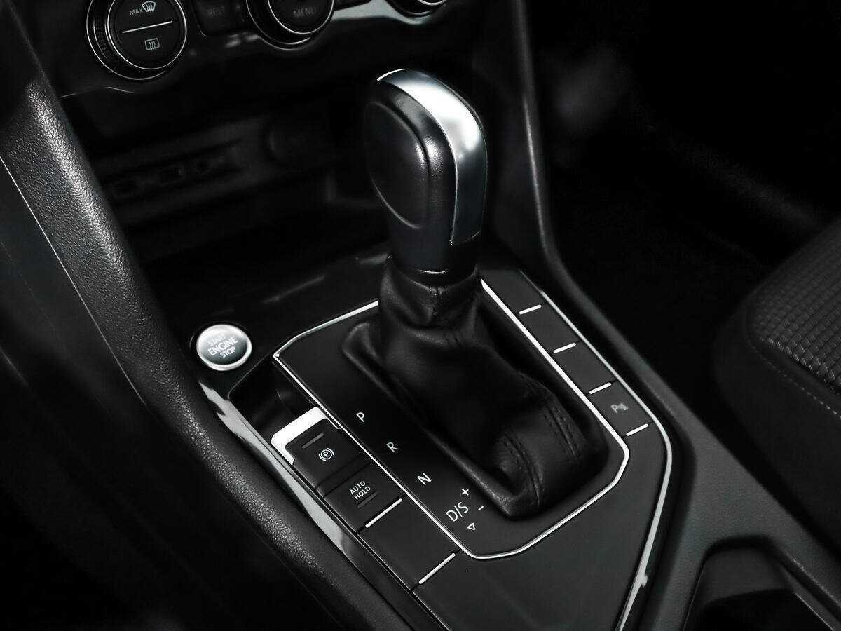 Купить Volkswagen Tiguan с пробегом. Фото: #9