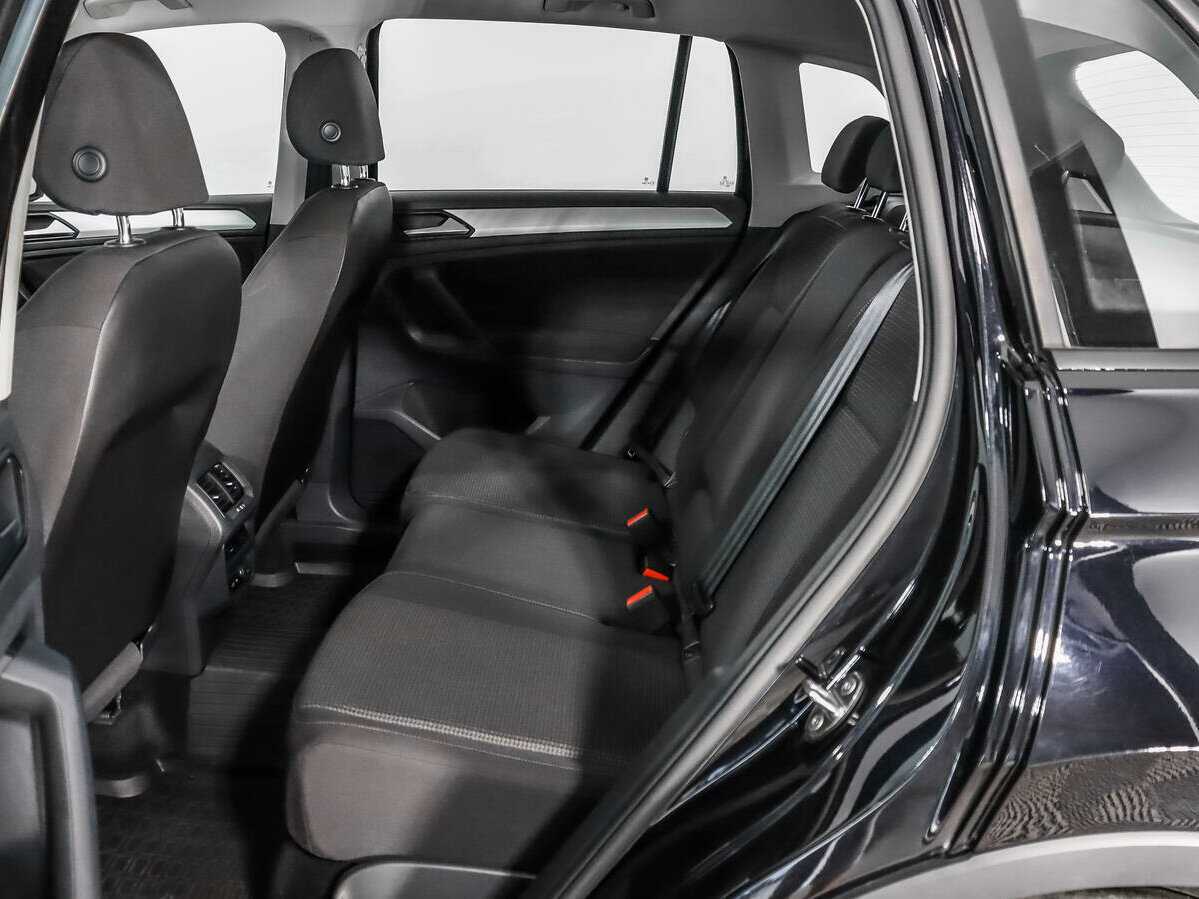 Купить Volkswagen Tiguan с пробегом. Фото: #10