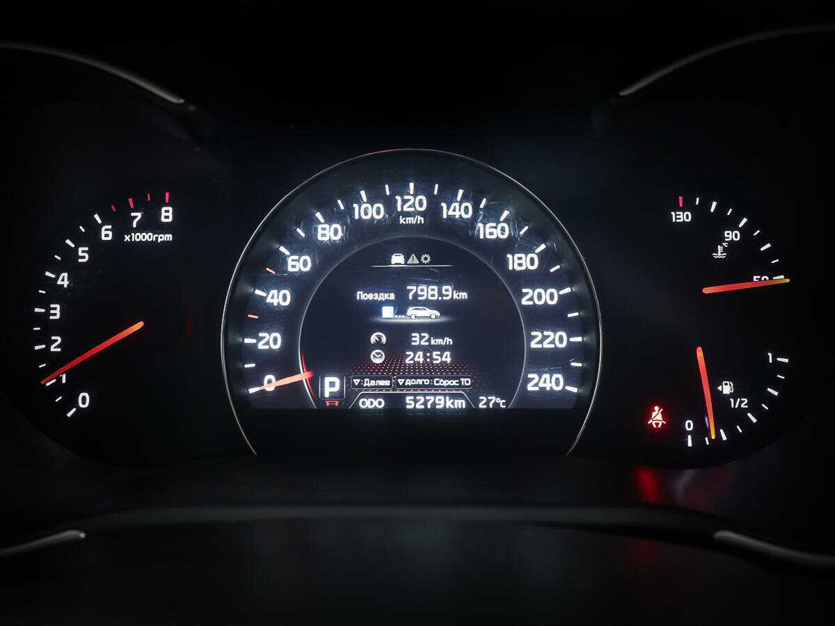 Купить Kia Sorento с пробегом. Фото: #12