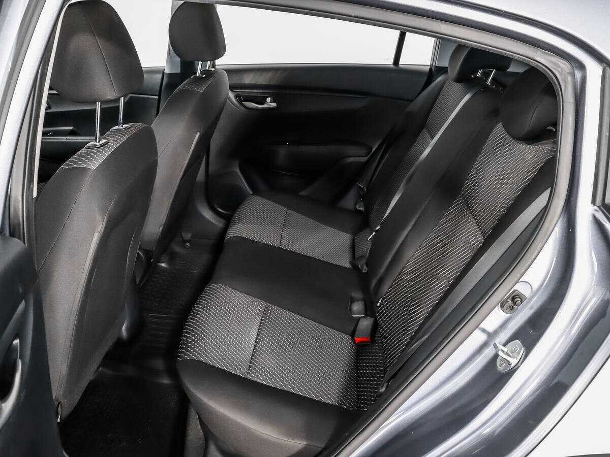 Купить Kia Rio с пробегом. Фото: #9